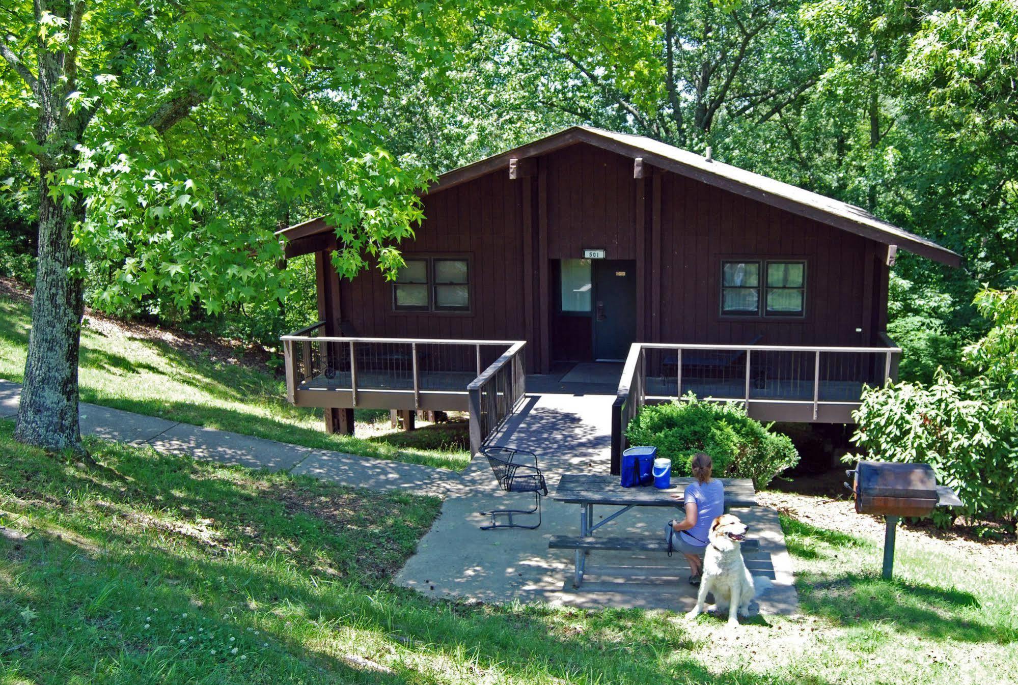 Lake Barkley State Resort Canton Exterior photo