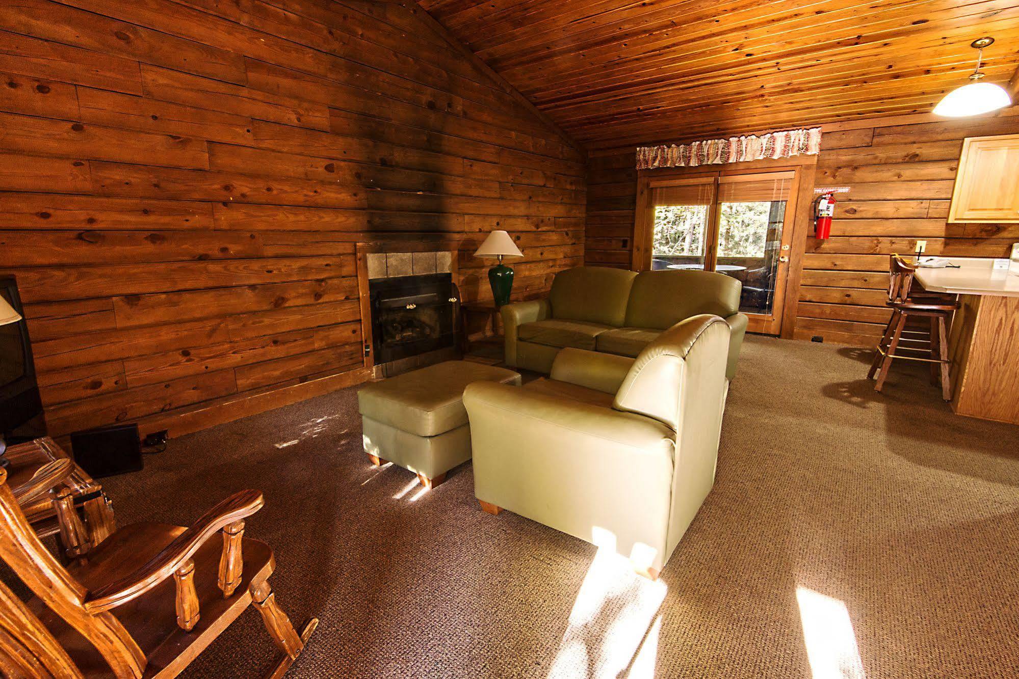 Lake Barkley State Resort Canton Exterior photo