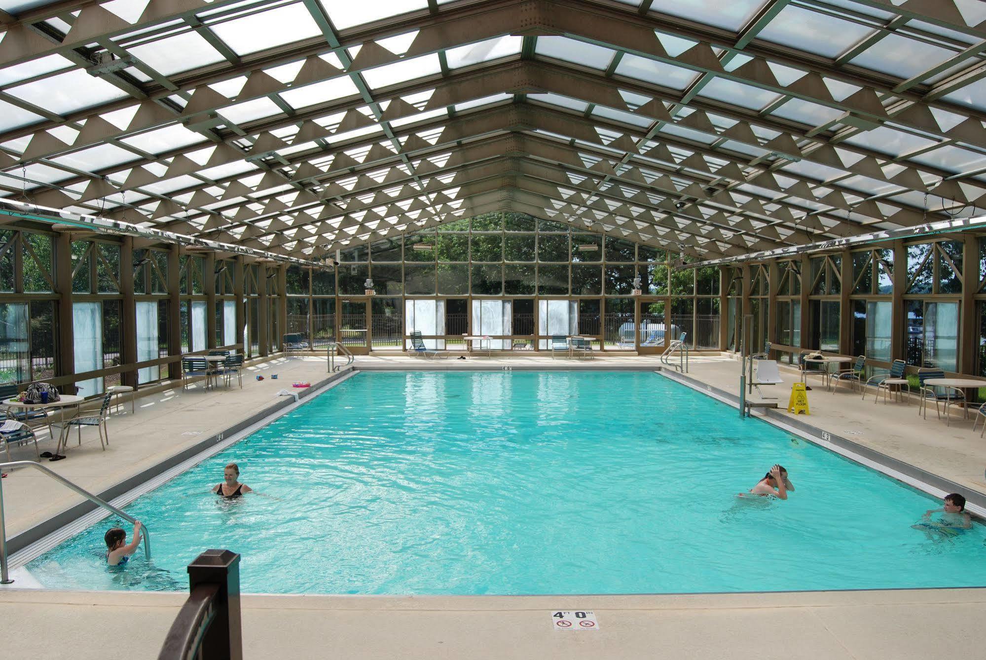 Lake Barkley State Resort Canton Exterior photo